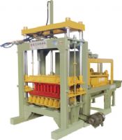 供應(yīng)河北邢臺(tái)路面磚制磚機(jī)設(shè)備